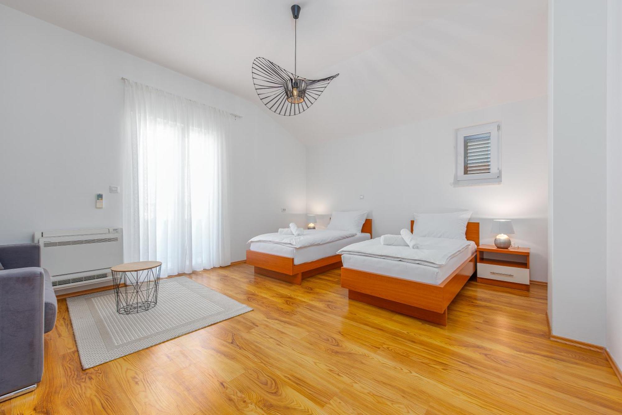 Apartments L&D بيوغْغاد نا موغو المظهر الخارجي الصورة