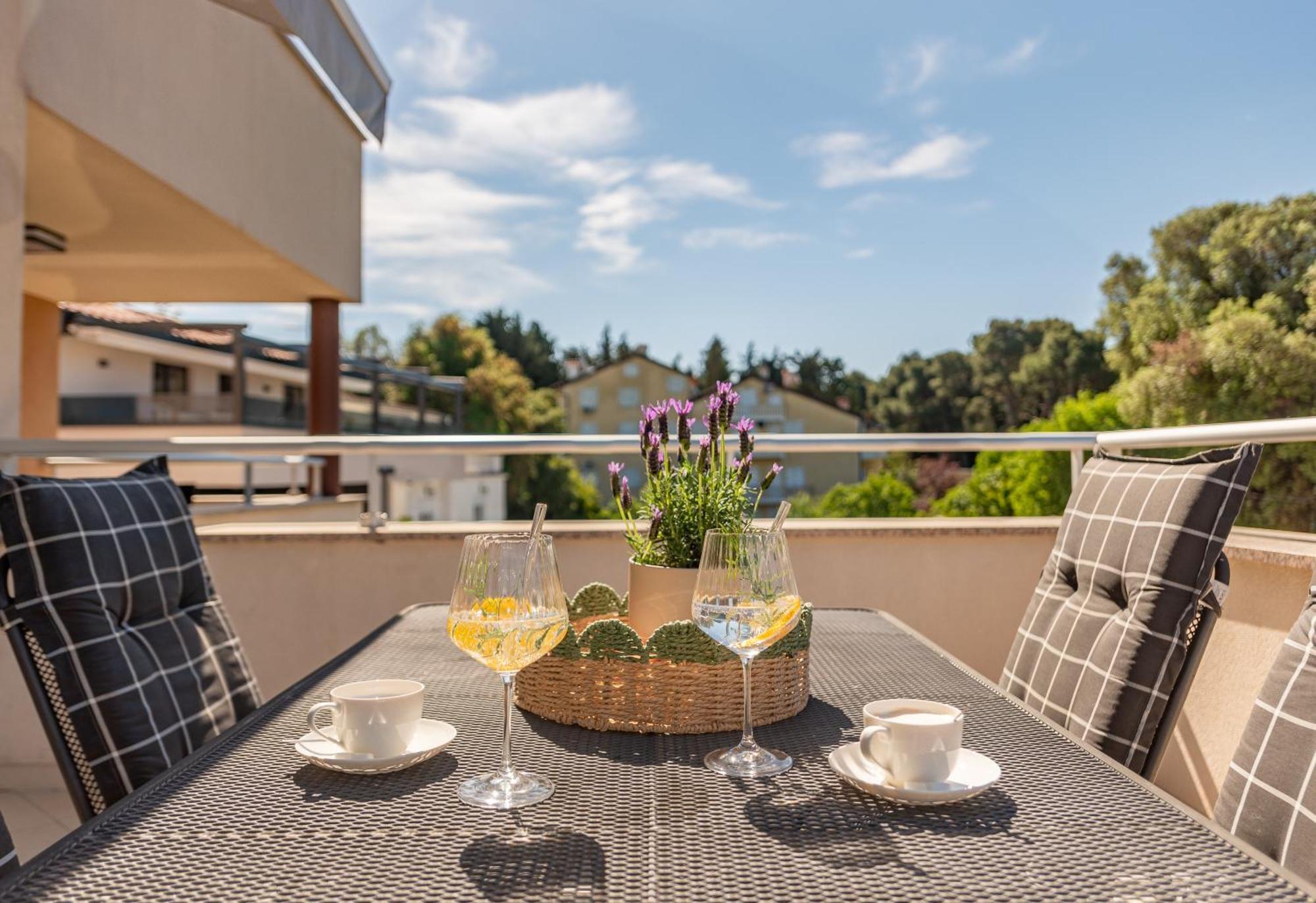 Apartments L&D بيوغْغاد نا موغو المظهر الخارجي الصورة